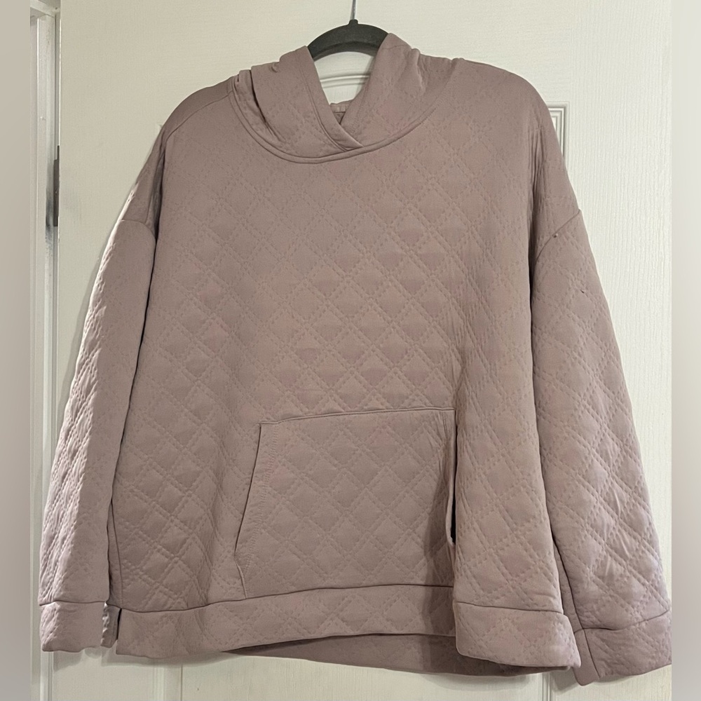 Quilted mauve hoodie